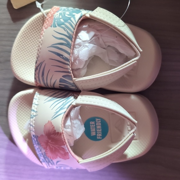 Reef Toddler/Little Kid One Slide Sandal Lightweight & Water Friendly - Picture 6 of 7